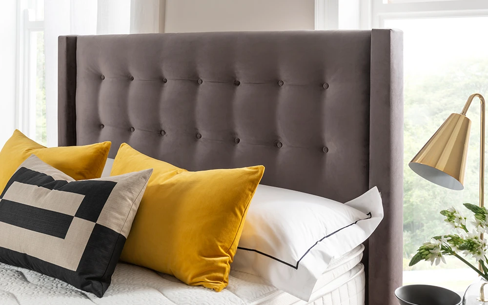 Silentnight Bloomsbury Charcoal Velvet Bed Frame, Superking, 4 Drawers 5 Silentnight Bloomsbury Charcoal Velvet Bed Frame, Superking, 4 Drawers - Image 3