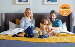 Silentnight Geltex Ultra 3000 Mirapocket Medium Mattress, Superking 15 Silentnight Geltex Ultra 3000 Mirapocket Medium Mattress, Superking -Bedding Specialty Store geltex family lifestyle dressed front 1