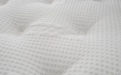 Silentnight Deluxe Box Top Mirapocket 2000 Limited Edition Mattress, Superking -Bedding Specialty Store silentnight mirapocket 2000 deluxe box top cover