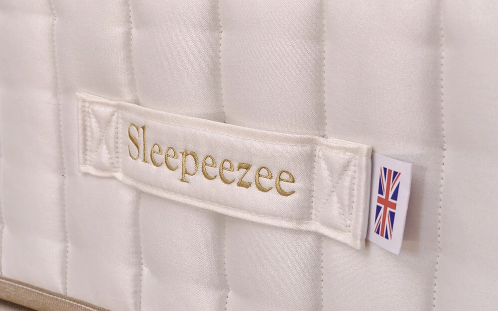 Sleepeezee Centurial 01 4500 Pocket Mattress, Superking 5 Sleepeezee Centurial 01 4500 Pocket Mattress, Superking - Image 3